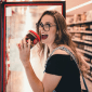 Girl from Chicago pretends to eating ice-cream